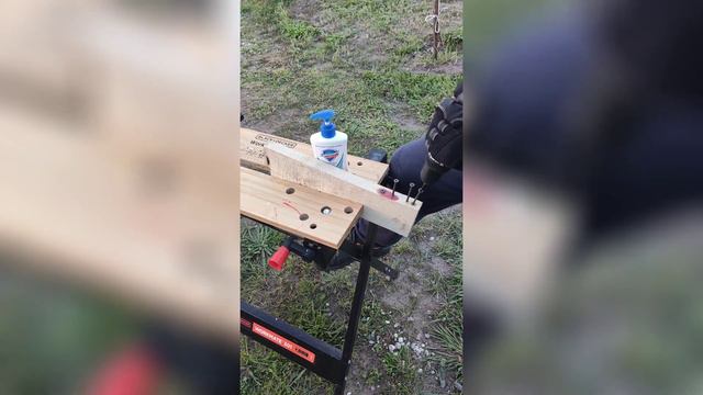 Чем лучше смазывать саморез?