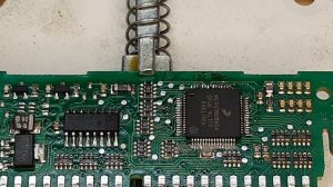 Замена микроконтроллера и прошивка на модуле аркадия(indesit-ariston) и проверка на стенде.