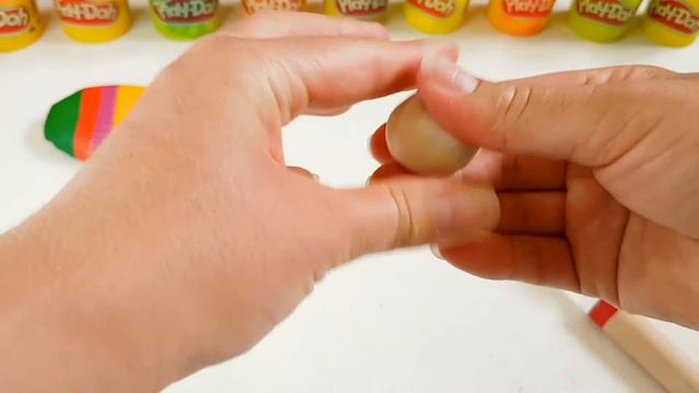 Лепим из пластилина зубную щетку и пасту! Play Doh! смотреть онлайн