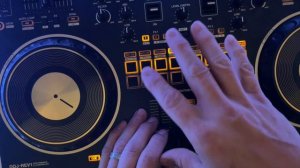 DDJ Rev1 using Stems / Pioneer Rev-1 controller quick look over and talk about the new features.