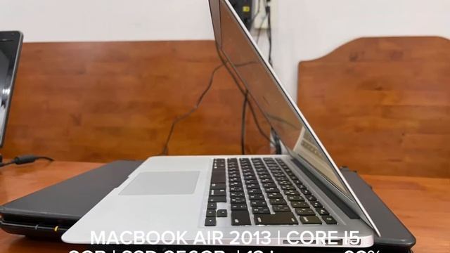 MACBOOK AIR 2013 | CORE I58GB | SSD 256GB  | 13 In - New 98%