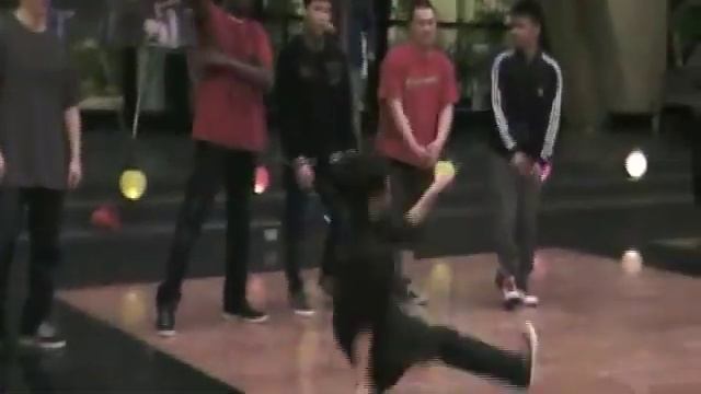 BBoy MoonChild смотреть онлайн