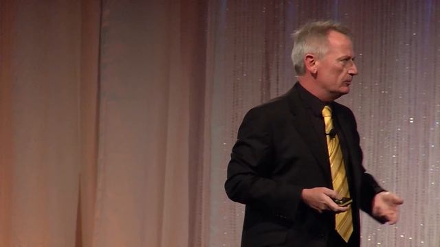 A strategy for the future - Chris Skinner смотреть онлайн
