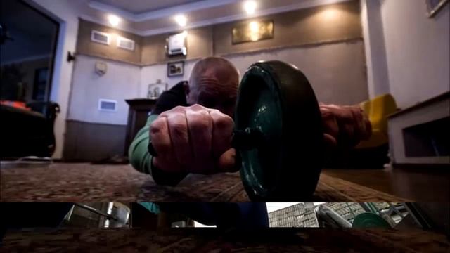 В свои 70 лет он выглядит максимум на 50! Вот что говорит о своих привычках силач из Беларуси смотреть онлайн