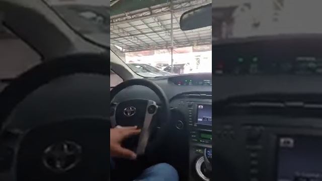 Prius 2010 Option3  ស កាំម៉ៃ អេក្រង់ធំ គុយតែម3  ម្លៃ19800$ ដាច់ Call : 011 888 223