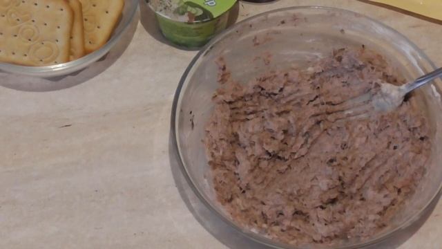 ГОТОВИМ закуску из тунца с творожным сыром.Как сэкономить на бутербродах с икрой. смотреть онлайн