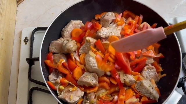 Як приготувати ГУЛЯШ смачнющий??? смотреть онлайн