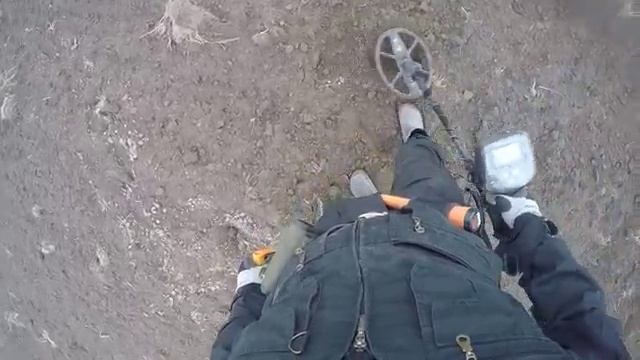 Удельные монеты и до монгольские крестики. Удачный коп на поле.mp4 смотреть онлайн