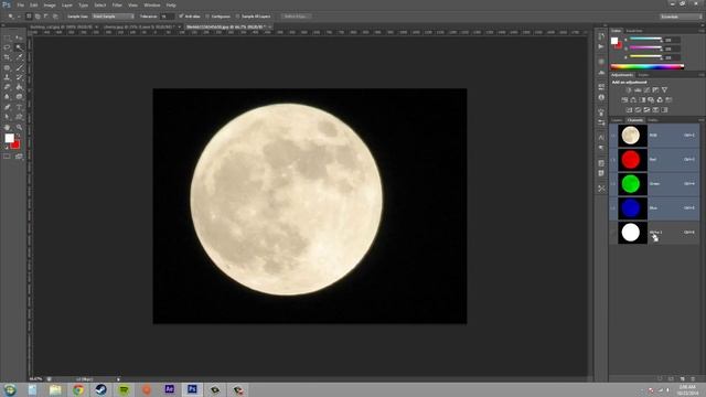 Photoshop CS6 Tutorial - 148 - Using Channel Masks смотреть онлайн