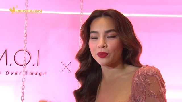 Hồ Ngọc Hà "lấn sân" kinh doanh son môi смотреть онлайн