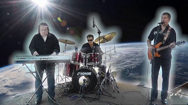 Братья Гримм Аэроплан Кавер смотреть онлайн