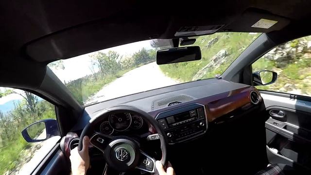 DŽEPNA RAKETA - VOLKSWAGEN up! GTI 2018. смотреть онлайн