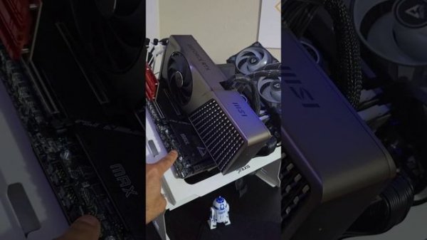 Video Editing - MSI RTX 4080 SUPER EXPERT Edition - DaVinci Resolve