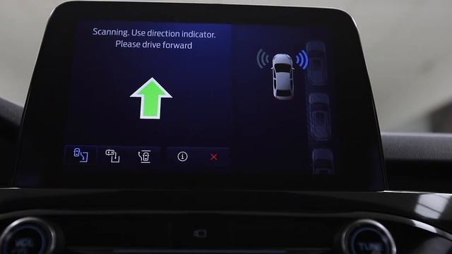 FORD KUGA 2021 ST-LINE AWD190CP KM.35400 COD 7092 PRET:29.490 (35.093)Euro.