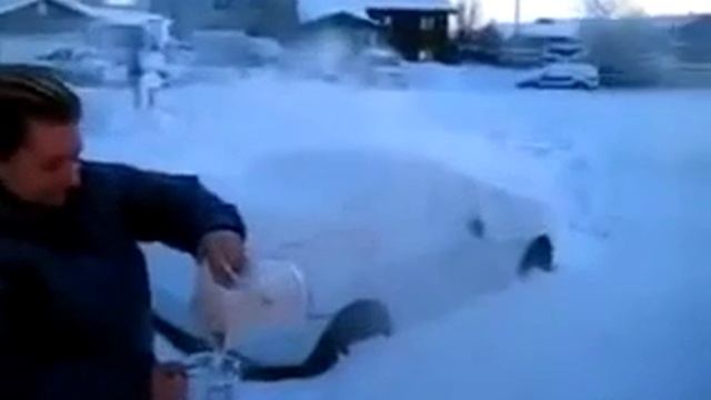 Кипяченная вода превращается в лёд смотреть онлайн