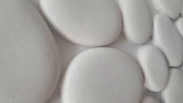 Декоративный камень Галька Белая Екатеринбург Коврополис смотреть онлайн