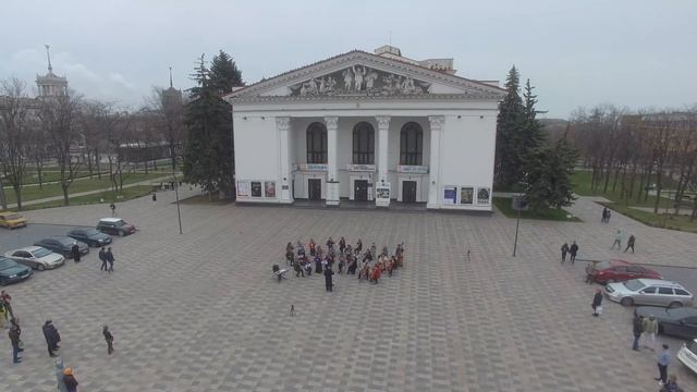 Рабочее видео: съёмки клипа "Танец рыцарей", 2021/04-09 Мариуполь Драмтеатр CAM5 Квадрокоптер смотреть онлайн
