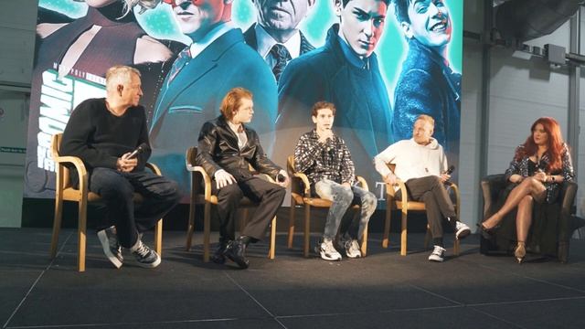 Gotham Panel (Sean Pertwee, Robin Lord Taylor, David Mazouz, Cameron Monaghan) | Comic Con NI 2022 смотреть онлайн