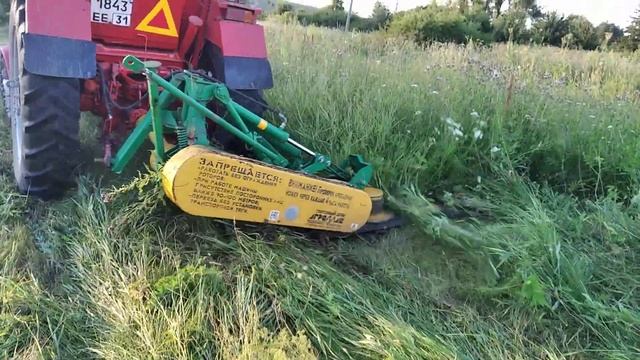 ЛТЗ-55 с косаркой КДН-210 смотреть онлайн