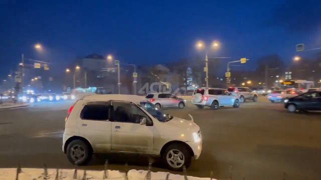 Не работает светофор на Сахалинской-Ленина - 1 смотреть онлайн