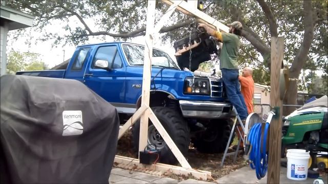 My engine hoist in use! Home made hoist to Git R Done! lol смотреть онлайн