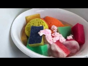ASMR many sponges, mushy soap, lots of foam. ASMR много губок,размокшее мыло,много пены.