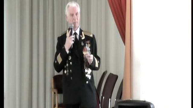 Виктор Геманов и Герман Бич в гостях у кадетов. смотреть онлайн