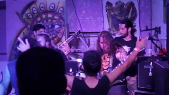 Headkrüsher - Metalized Blood (Desaster cover) | Ao vivo no Speed Eruption | Galpão Payayá 19/10/19 смотреть онлайн