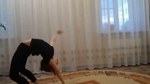 Как научится делать переворот вперёд?Легко и просто!)