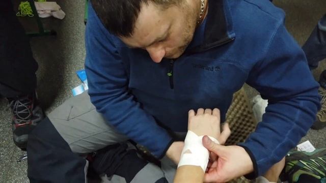 ТЕЙП-КИНЕЗИО ТЕЙП смотреть онлайн