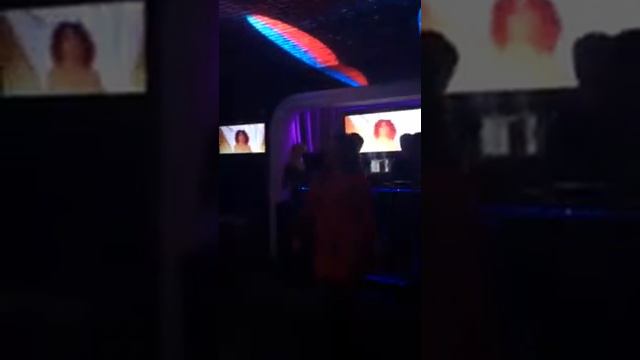 Горячий шоколад- Без ума. Караоке. смотреть онлайн