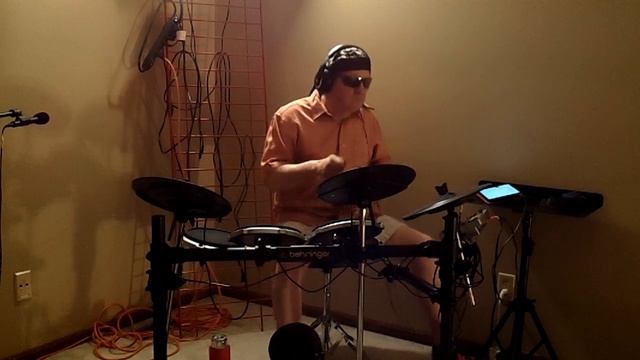 New Behringer XD80USB смотреть онлайн