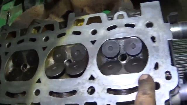 чери тиго 1.6, замена прокладки головки и регулировка ремня ГРМ,и нюансы смотреть онлайн