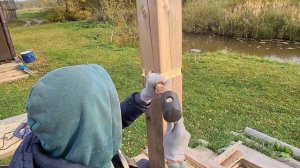 Стильная беседка. Часть 3.  Перила, ограждение, усиление каркаса.