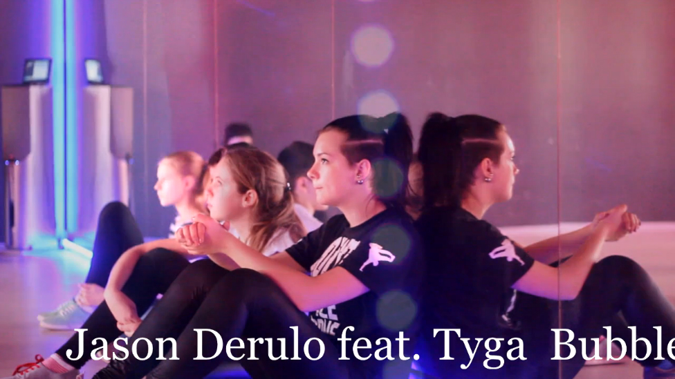 Ananko Dance HOLIDAYS-