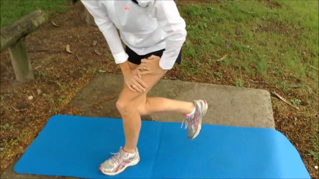 4 Best Stretches to Target Achilles Pain! BL Physio (RIF REV Series) смотреть онлайн