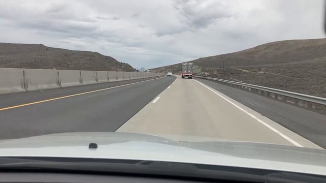 Дорога… просто дорога. Штат Орегон. смотреть онлайн