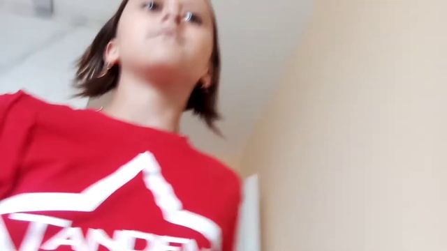 VLOG Гуляю со своей двоюродной сестрой || что там было... смотреть онлайн
