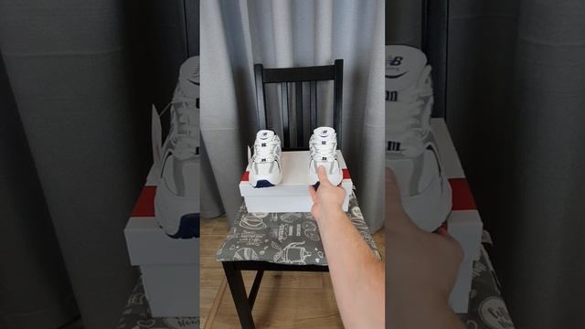 Стильная женская обувь Нью Баланс 530. Женские кроссовки New Balance 530 White Silver белые с серым смотреть онлайн