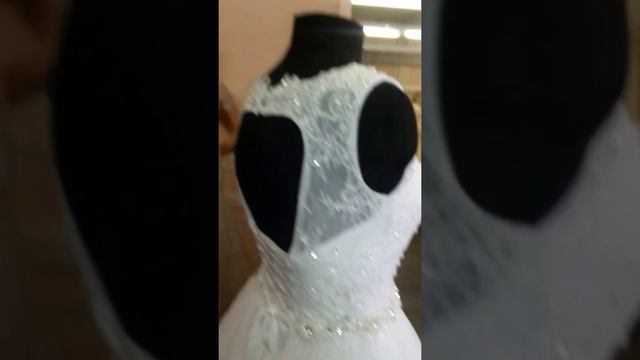 Кружевное свадебное платье пышное со шлейфом смотреть онлайн