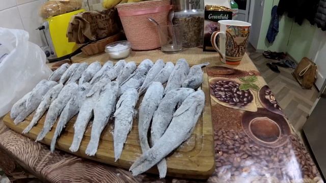 Жареные бычки по-одесски! Оч вкусные! смотреть онлайн