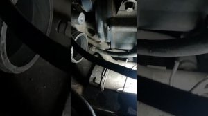 замена Опоры двигателя порше кайен 4.8 турбо