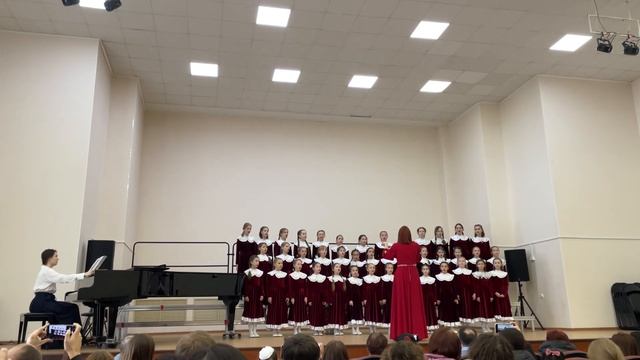 Русская народная песня "Садила баба лук-чеснок", обр. А. Семёнова смотреть онлайн