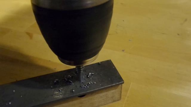 ★ Вкрути САМОРЕЗ без БИТЫ★Применение саморезов по металлу★ Отверстие без СВЕРЛА кровельным саморезо