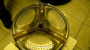 Замена подшипника в стиральной машине Ariston, Аристон