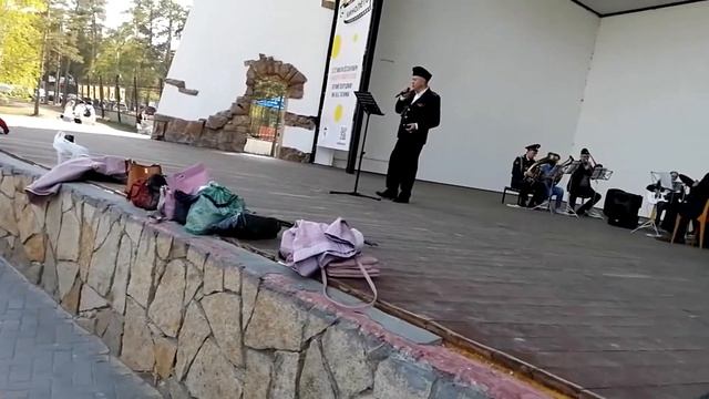 Духовой оркестр в парке. смотреть онлайн