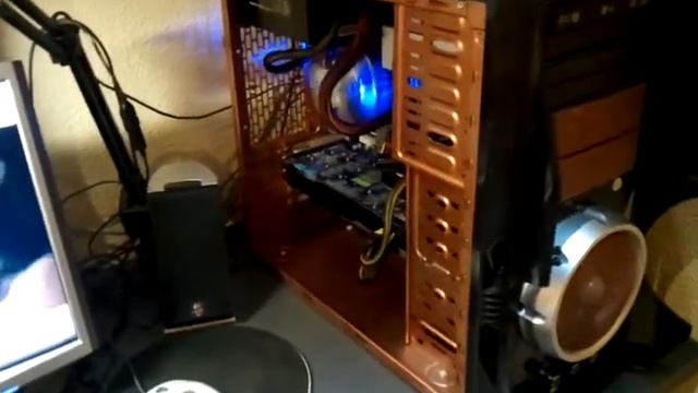 Aerocool ExtremEngine 3T Interior cobre & MOD HTPC AHANIX MCE302 Roto2 Edition смотреть онлайн