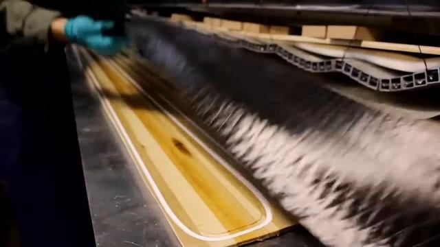 Процесс изготовления горных лыж Custom Skis 2014-2015 смотреть онлайн