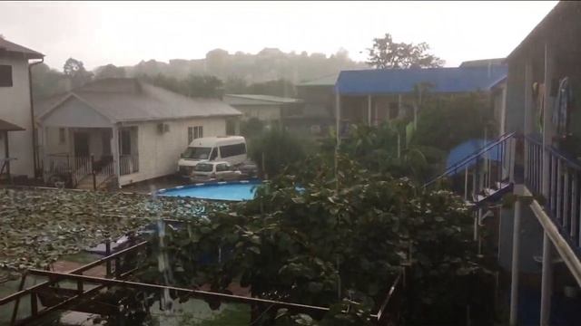 108.☔️Тропический ливень в Сочи. Затопило наш гостевой дом? смотреть онлайн