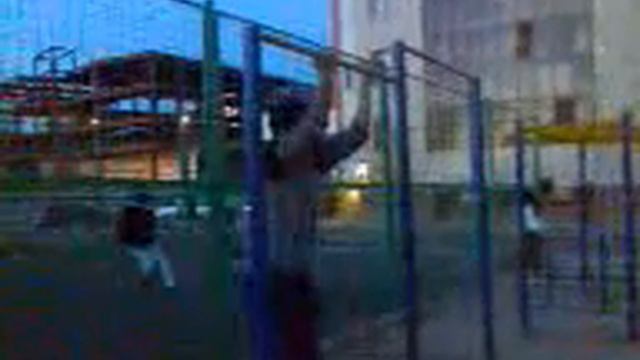 Нариман и Ернар (Астана, 7 бочек, 01.10.2008г.)